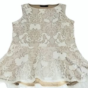 APP 9 Women's Size M Cream Blouse with floral desi